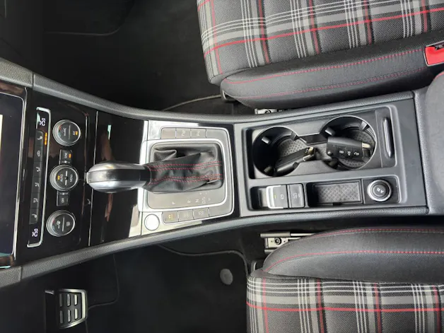 VW Golf VII 2.0 TSI GTI Performance DSG