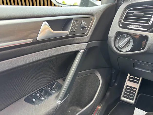 VW Golf VII 2.0 TSI GTI Performance DSG