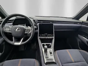 Lexus LBX 1.5 Hybrid Cool AWD