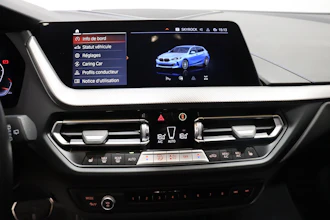 https://vehicle.imgix.net/4350831/9228d604-4ff0-4009-af45-ea309ac4382a.JPG
