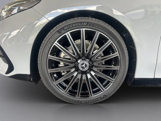 Mercedes-Benz CLA 220 4-Matic Shooting Brake