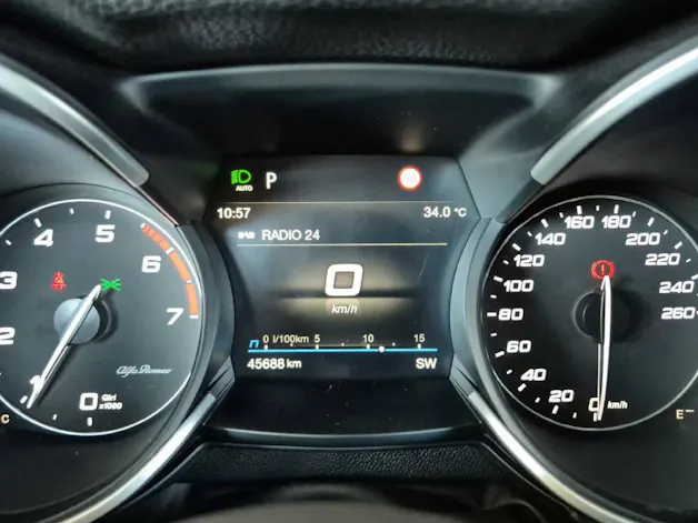 ALFA ROMEO Stelvio 2.0 Q4 280 Veloce