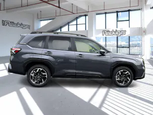Subaru Forester Station 2.0i e-Boxer Swiss Plus Model 2026