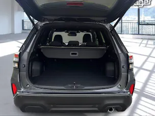 Subaru Forester Station 2.0i e-Boxer Swiss Plus Model 2026