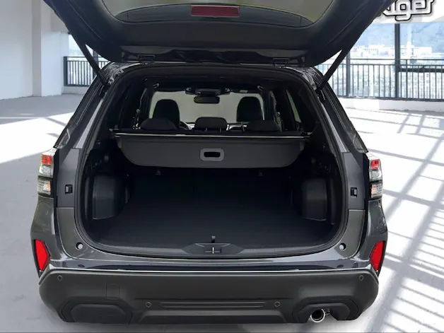 Subaru Forester Station 2.0i e-Boxer Swiss Plus Model 2026