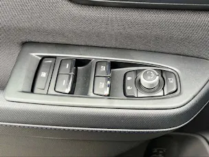 Subaru Forester Station 2.0i e-Boxer Swiss Plus Model 2026