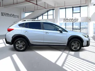 Subaru XV 2.0i Luxury mit Anhängerkupplung 1400kg