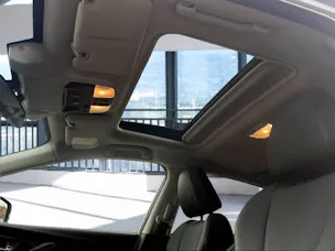 Subaru XV 2.0i Luxury mit Anhängerkupplung 1400kg