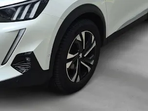 Peugeot 2008 Essence 130ch EAT8 GT