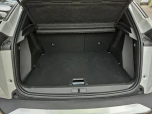 Peugeot 2008 Essence 130ch EAT8 GT