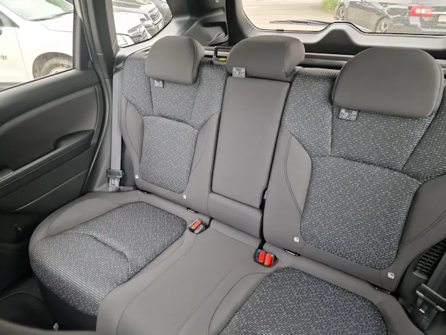 Subaru Forester Station 2.0i e-Boxer Swiss Plus