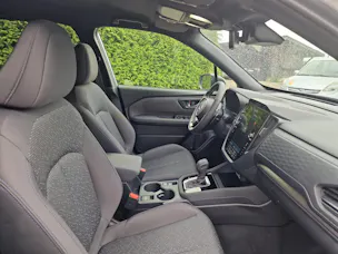 Subaru Forester Station 2.0i e-Boxer Swiss Plus