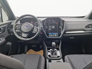 Subaru Forester Station 2.0i e-Boxer Swiss Plus