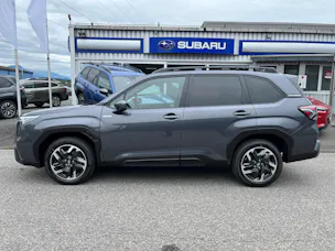 Subaru Forester Station 2.0i e-Boxer Swiss Plus