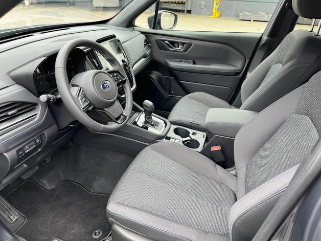 Subaru Forester Station 2.0i e-Boxer Swiss Plus