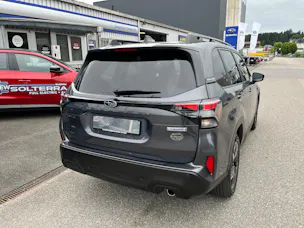 Subaru Forester Station 2.0i e-Boxer Swiss Plus