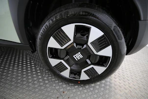 image du véhicule FIAT Grande Panda 1.2 Hybrid La Prima