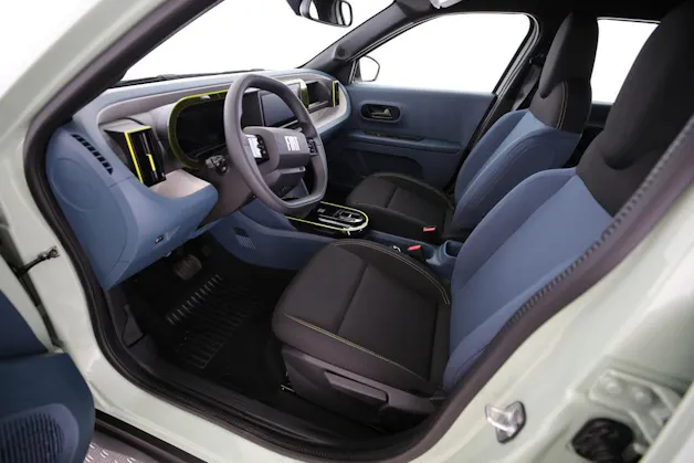 Fiat Grande Panda 1.2 Hybrid La Prima