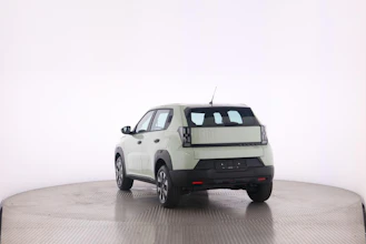 https://vehicle.imgix.net/4351137/a7b69e19-d710-4271-8501-445a87d0b946.jpg