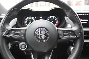 Alfa Romeo Tonale 1.3 Plug-in Hybrid Veloce Q4 Premium Sky