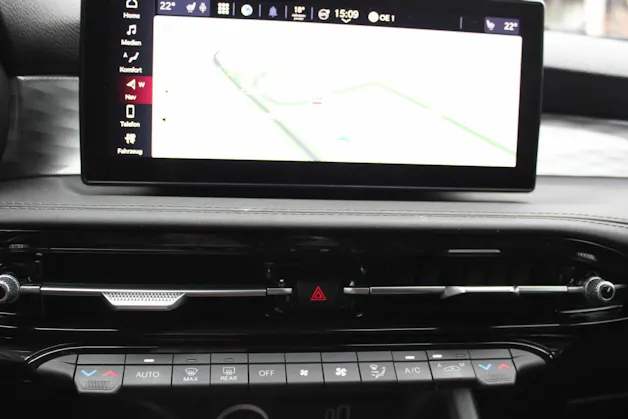 Alfa Romeo Tonale 1.3 Plug-in Hybrid Veloce Q4 Premium Sky