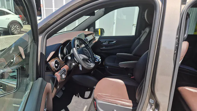 Mercedes-Benz V 250 d BlueTec Avant. lang 4m Van