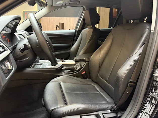 BMW 320d xDrive Touring
