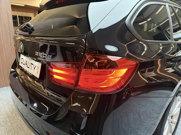 BMW 320d xDrive Touring