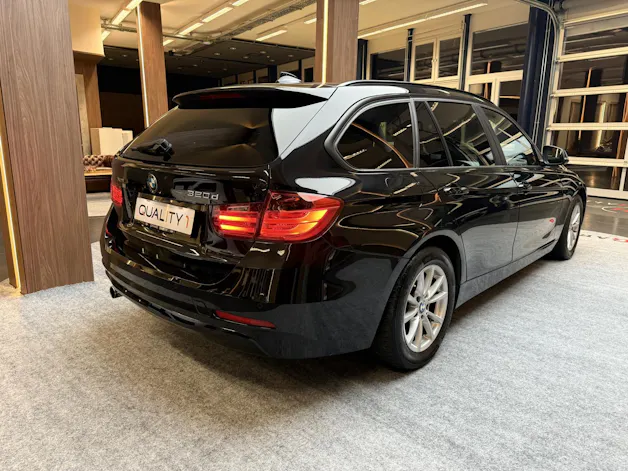 BMW 320d xDrive Touring