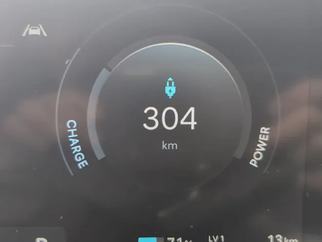 Hyundai KONA Electric Amplia 65 KWH Heat Pump