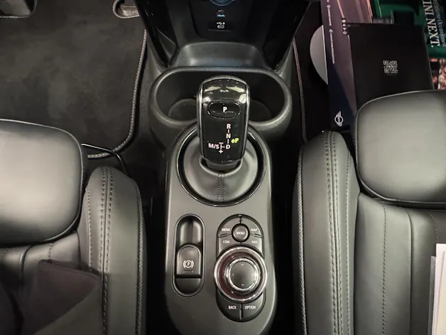 Mini F55 2.0i Cooper S