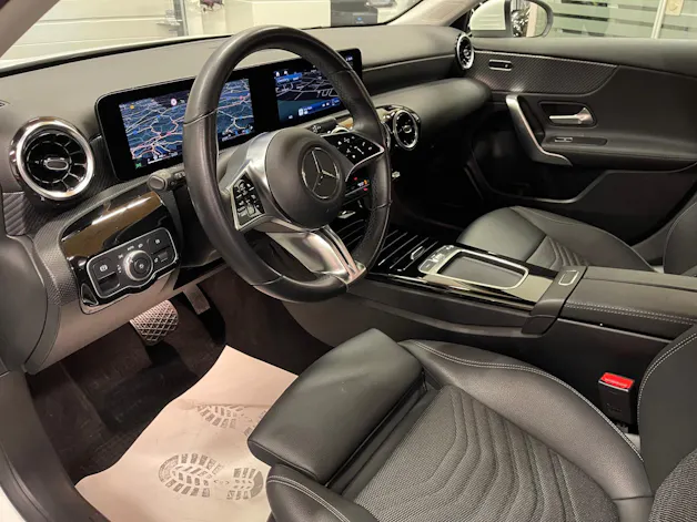 Mercedes-Benz A 180 d Progressive