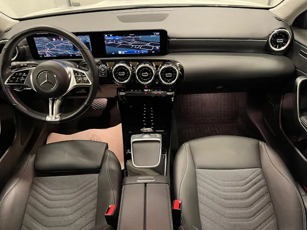 Mercedes-Benz A 180 d Progressive