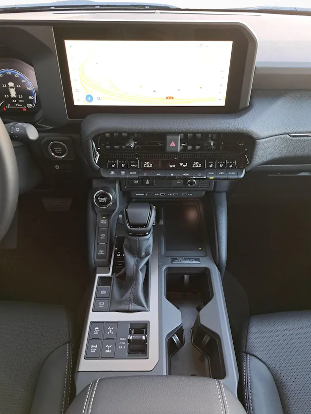 Toyota Land Cruiser 2.8 D 48V 230 Rebel