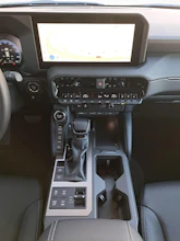 https://vehicle.imgix.net/4351278/84b571f4-d429-4b6a-90da-f429ff13d3ec.jpg
