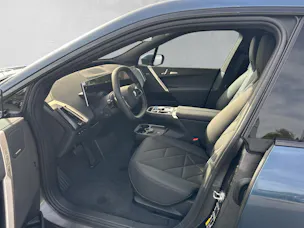 BMW iX xDrive60 i20 (CH) AHK