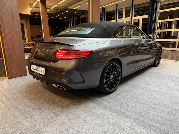 Mercedes-Benz C 400 AMG Line 4matic Cabriolet