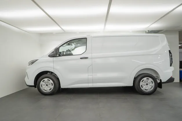 Ford Transit C Van 320 L1 2.0 EcoBlue 136 Trend
