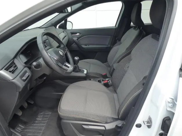 Renault Captur 1.3 TCe 140 techno