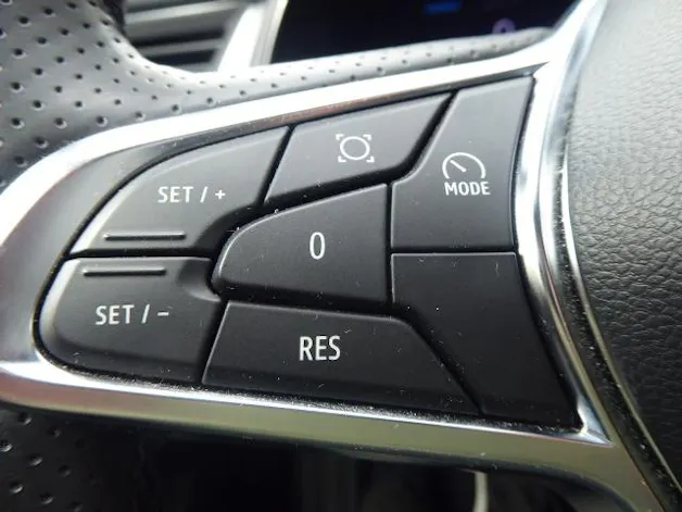 Renault Captur 1.3 TCe 140 techno