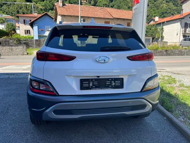 Hyundai Kona 1.6 GDi Hybrid Amplia