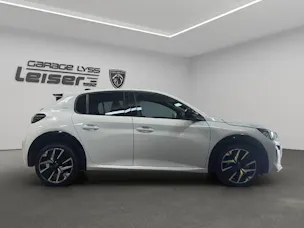 Peugeot 208 1.2 Hybrid GT