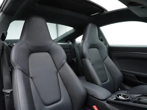 Porsche 911 Carrera GTS