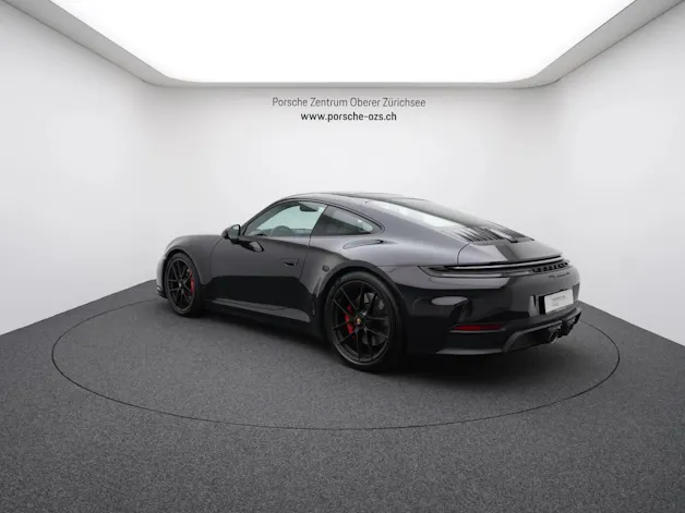 Porsche 911 Carrera GTS
