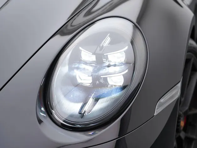 Porsche 911 Carrera GTS