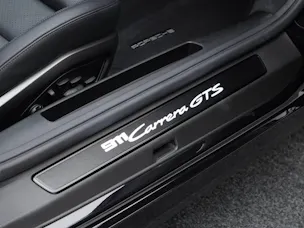 Porsche 911 Carrera GTS