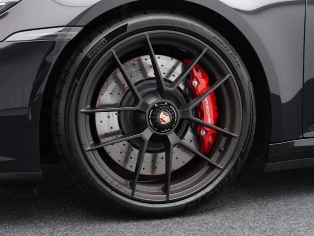 Porsche 911 Carrera GTS