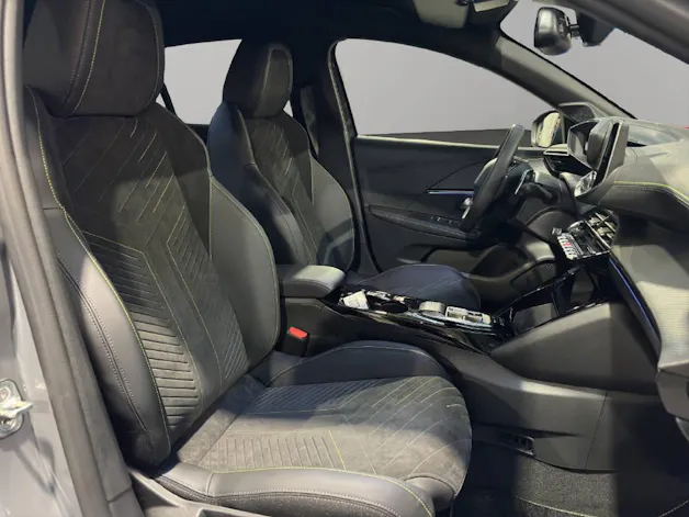 Peugeot 208 1.2 Hybrid 145 GT