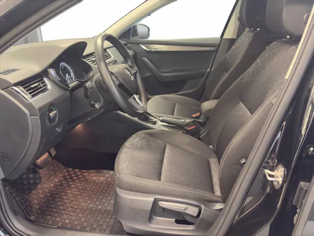 Škoda Octavia Combi 2.0 TSI Soleil 4x4 DSG