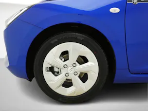 Suzuki Swift 1.2 Sakura Hybrid